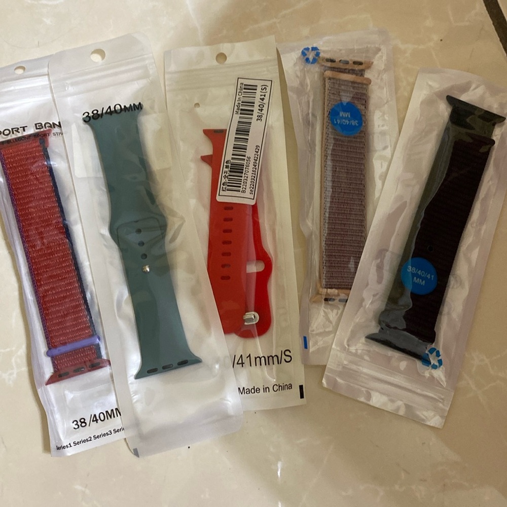 5 Apple Watch bands 38/40